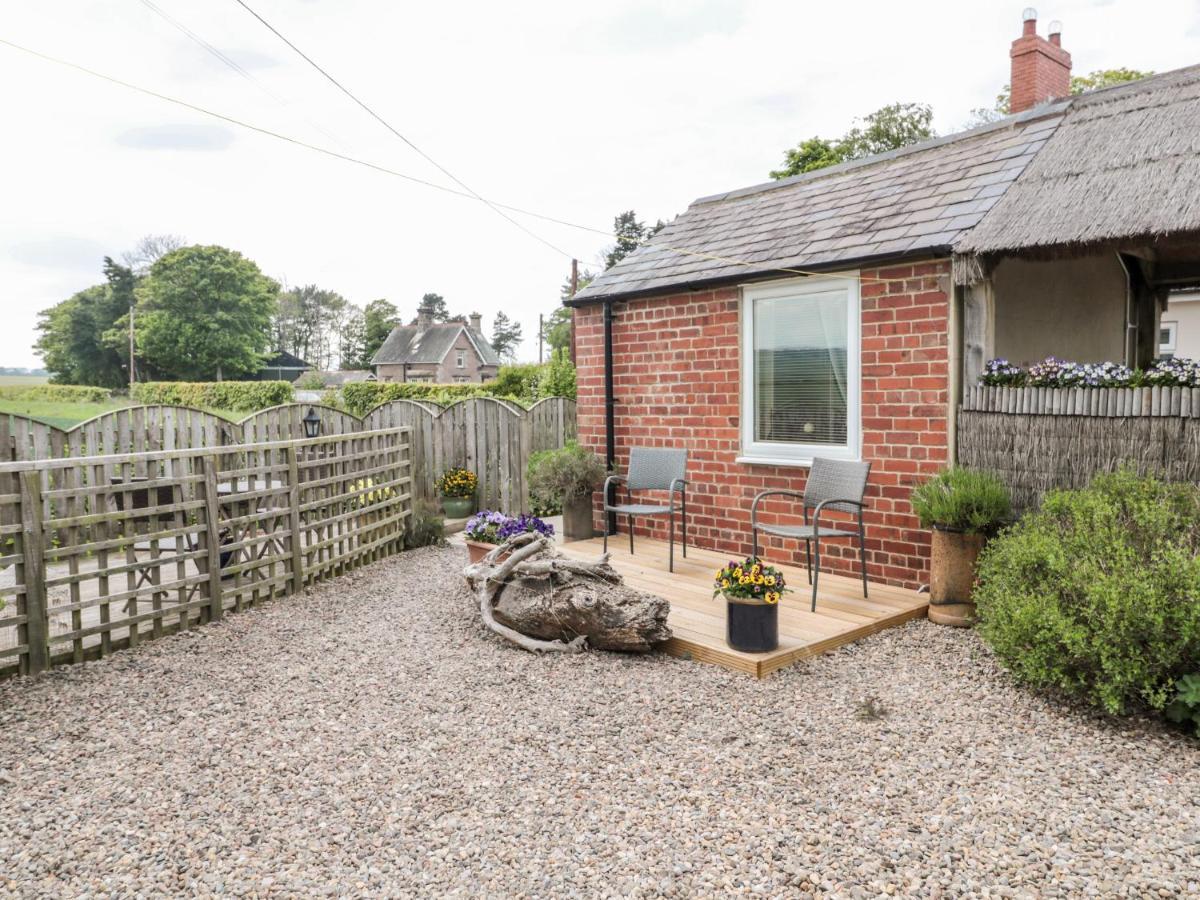 St Cuthbert'S Cottage Beal Luaran gambar