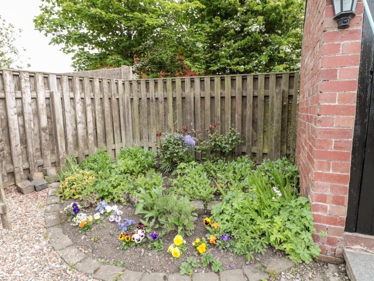 St Cuthbert'S Cottage Beal Luaran gambar