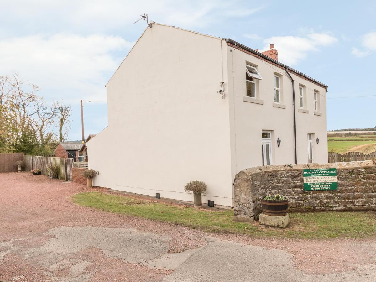 St Cuthbert'S Cottage Beal Luaran gambar