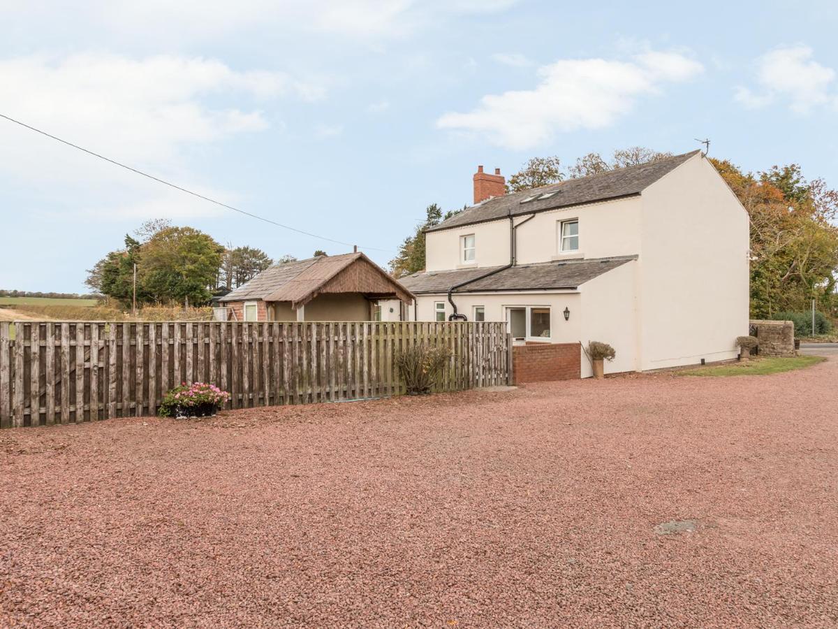 St Cuthbert'S Cottage Beal Luaran gambar